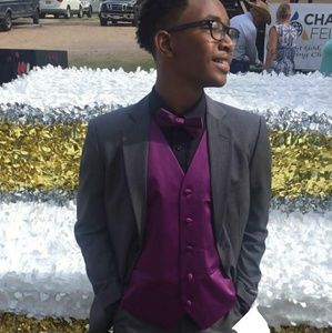 Meet your Posher, Amir